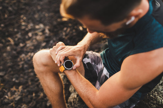 Advanced Display and Health Monitoring: MIP Screens and Heart Rate on the Go - EZON Watch